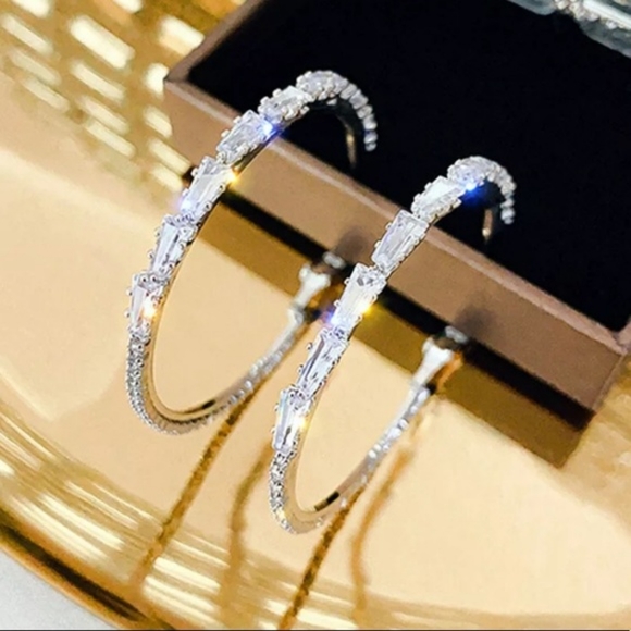 NEW 925 WHITE SAPPHIRE SILVER HOOP EARRINGS - Picture 3 of 6